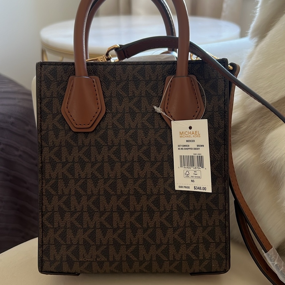 Micheal kors crossbody bag - Picture 5 of 5